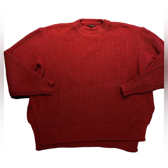 Dynamite Womens Size Small Red Crewneck Long Sleeve Sweater Shirttail Bottom - Picture 1 of 6
